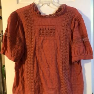 Mauve decorative top